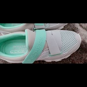 SKETCHERS AIR COOLED MEMORY FOAM-6